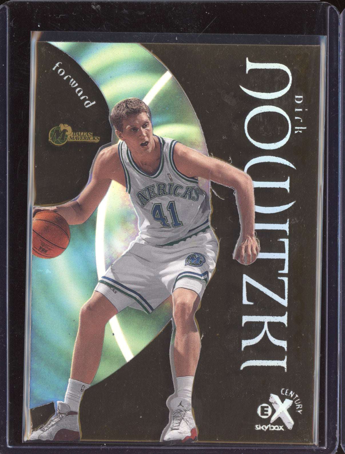 Dirk Nowitzki 1998-99 Skybox E-X Century RC