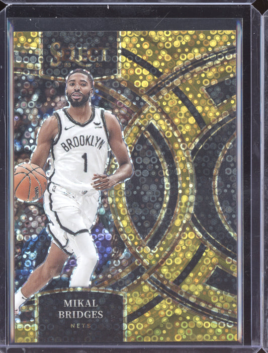 Mikal Bridges 2023-24 Panini Select Gold Fast Break 7/10
