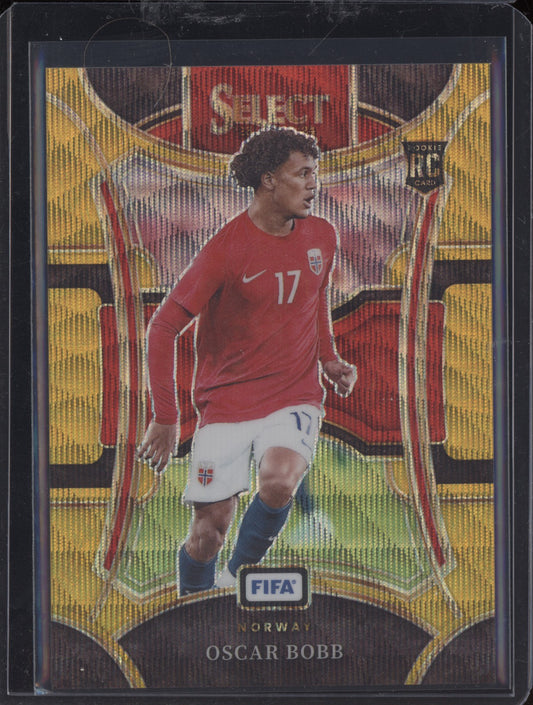 Oscar Bobb 2023-24 Panini Select FIFA Gold Wave RC 3/10