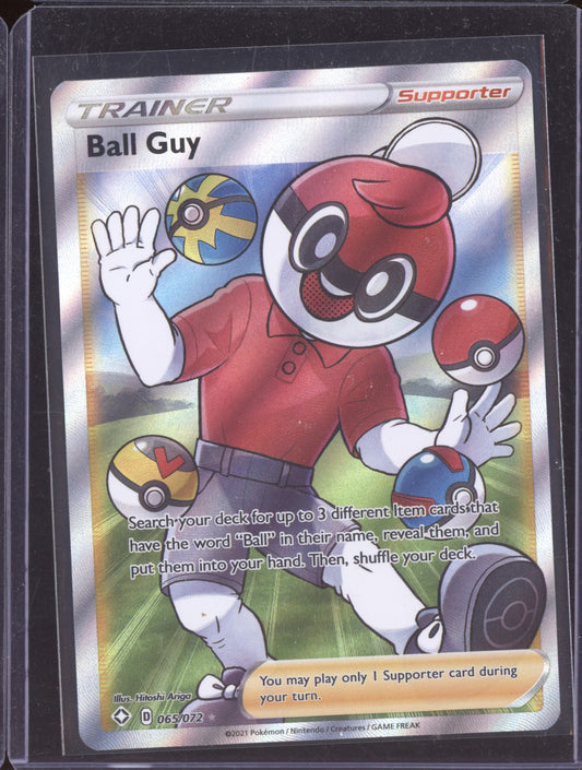 Ball Guy 2021 Pokemon Shining Fates Ultra Rare 065/072